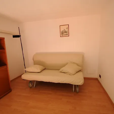 达费尔南多斗兽场度假屋 罗马